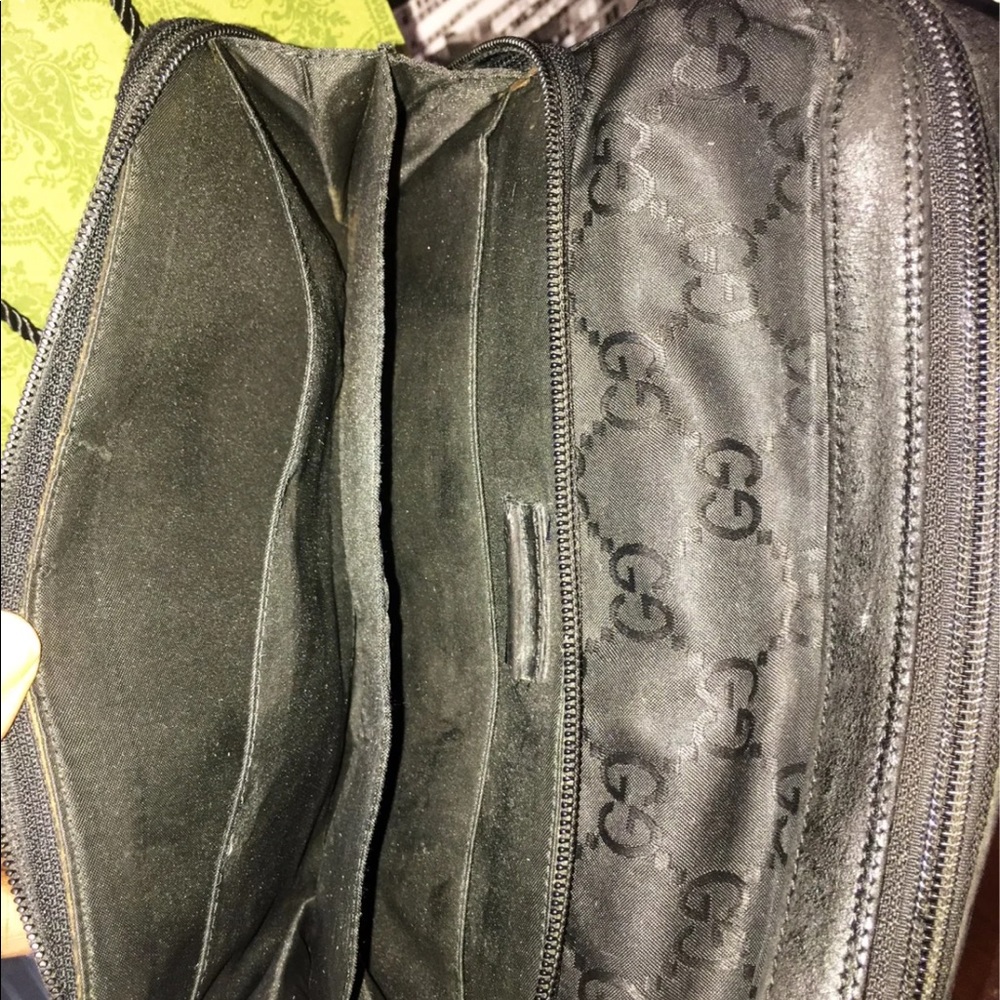 Authentic Gucci GG Canvas Shoulder Bag - Picture 7 of 13